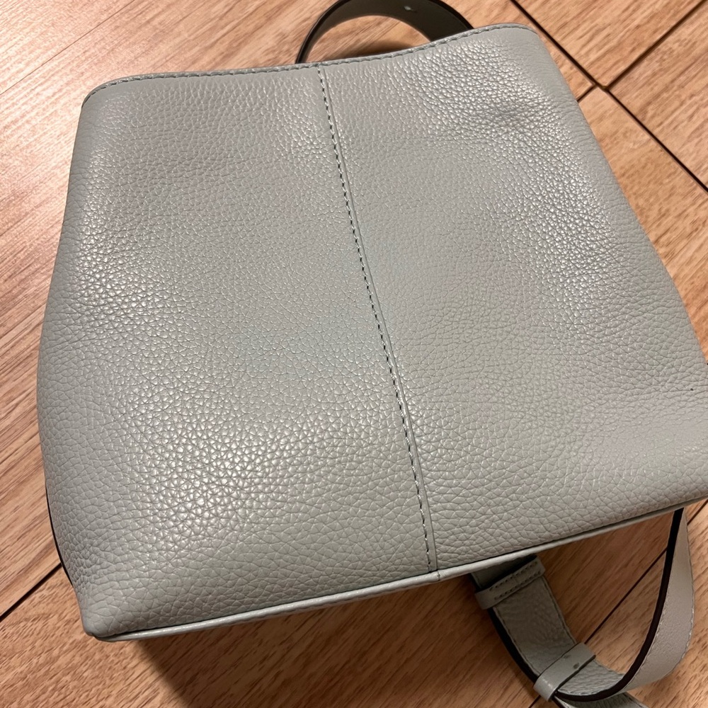 Radley London Dukes Place Medium Pebble Leather Compartment Crossbody - Picture 7 of 9